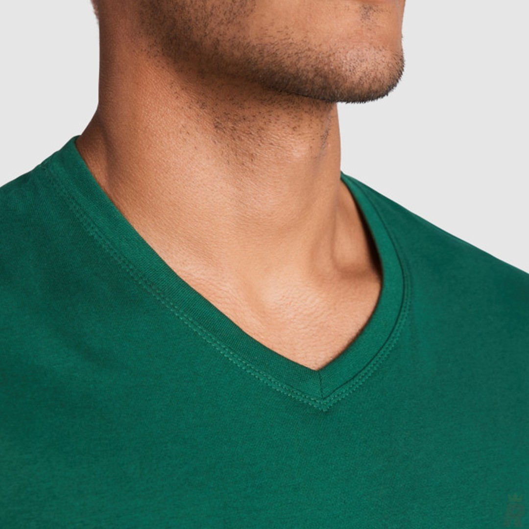 Camiseta Básica Hombre Escote Pico SAMOYEDO