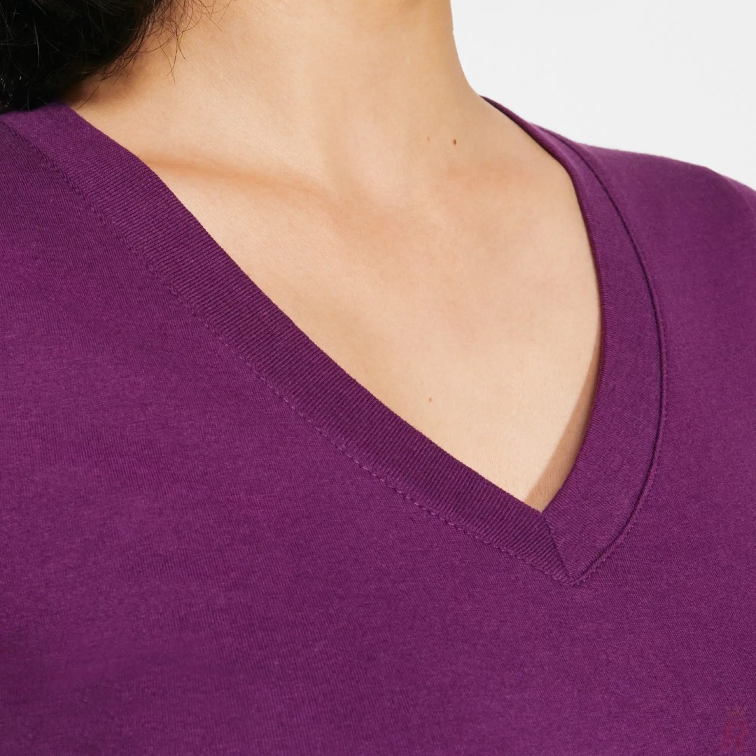 Camiseta Básica Mujer Escote Cuello Pico VICTORIA