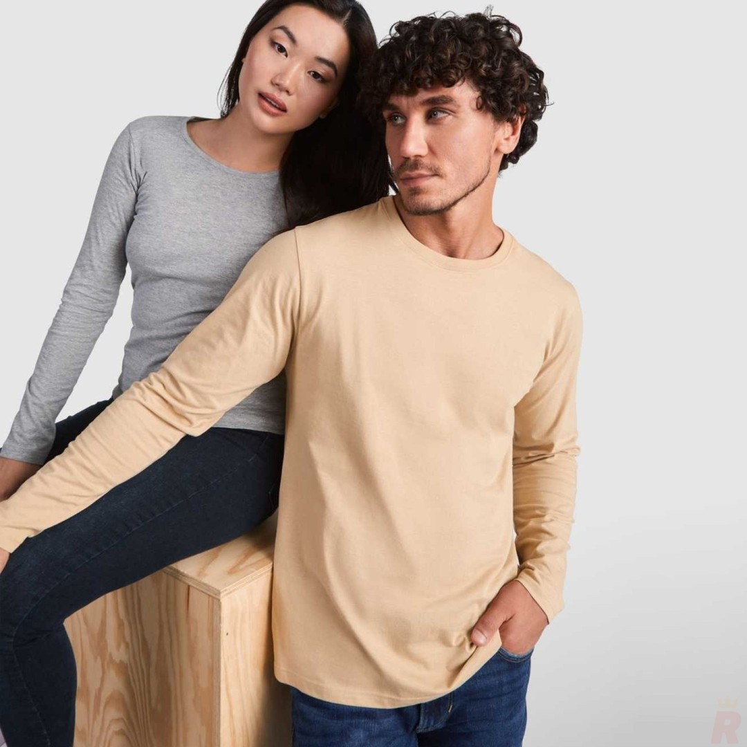 Camiseta Básica Semientallada Mujer Manga Larga...