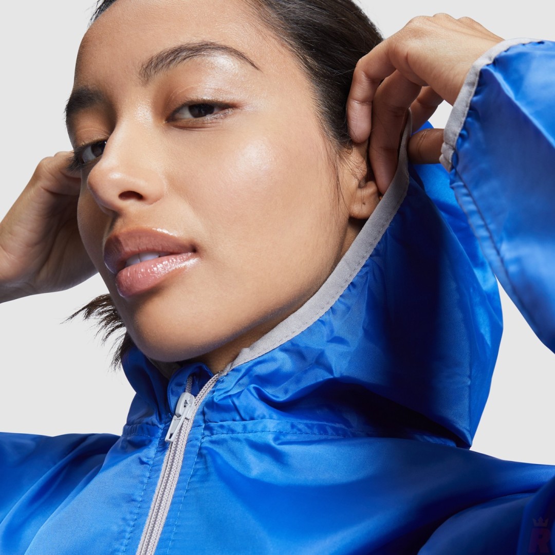 Chubasquero Cortavientos Capucha Adulto Unisex...